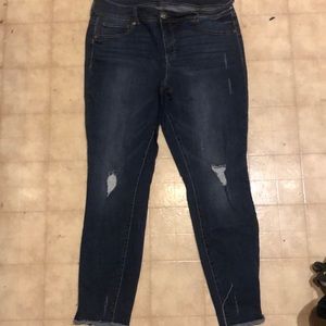 MAURICES SIZE 18 JEGGINGS